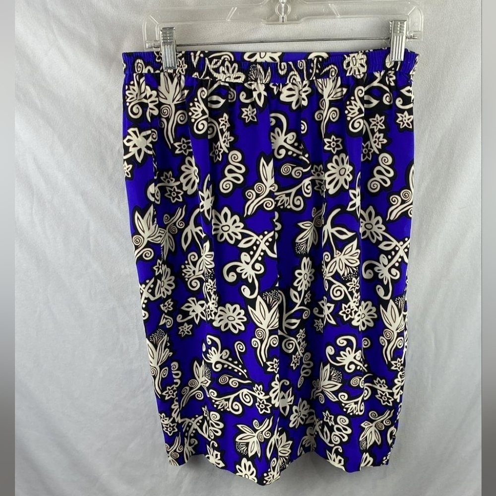 DvF Floral Blue and White Silk Women's Skirt Size Medium